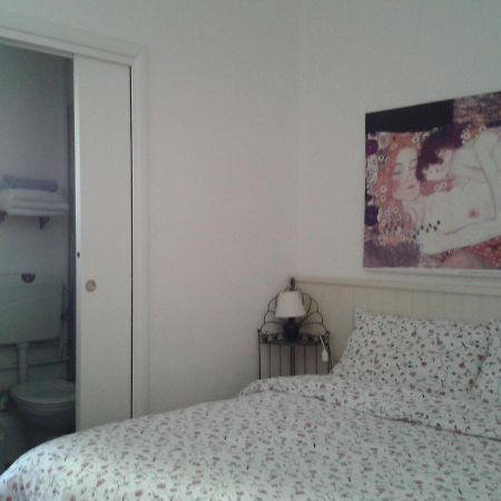 B&B Bondi Ravenna Bagian luar foto